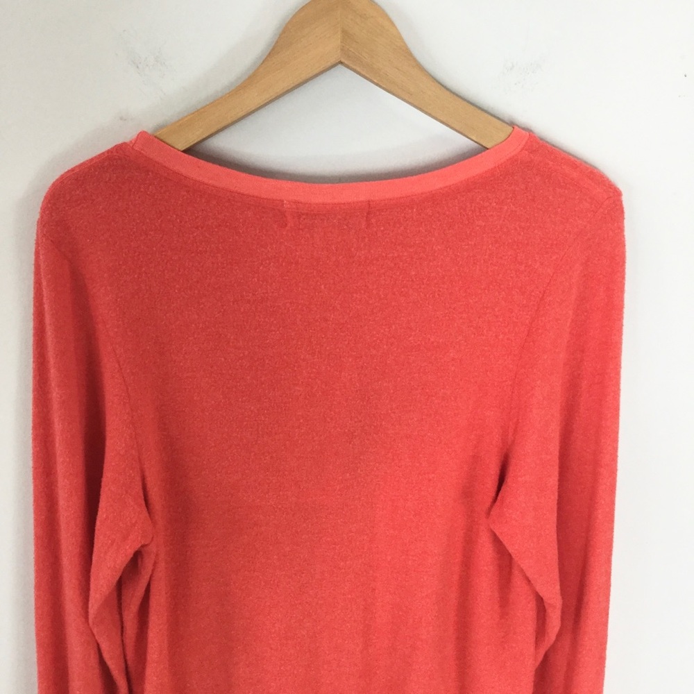 WILDFOX Love Signs graphic plush sweatshirt - Picture 7 of 8